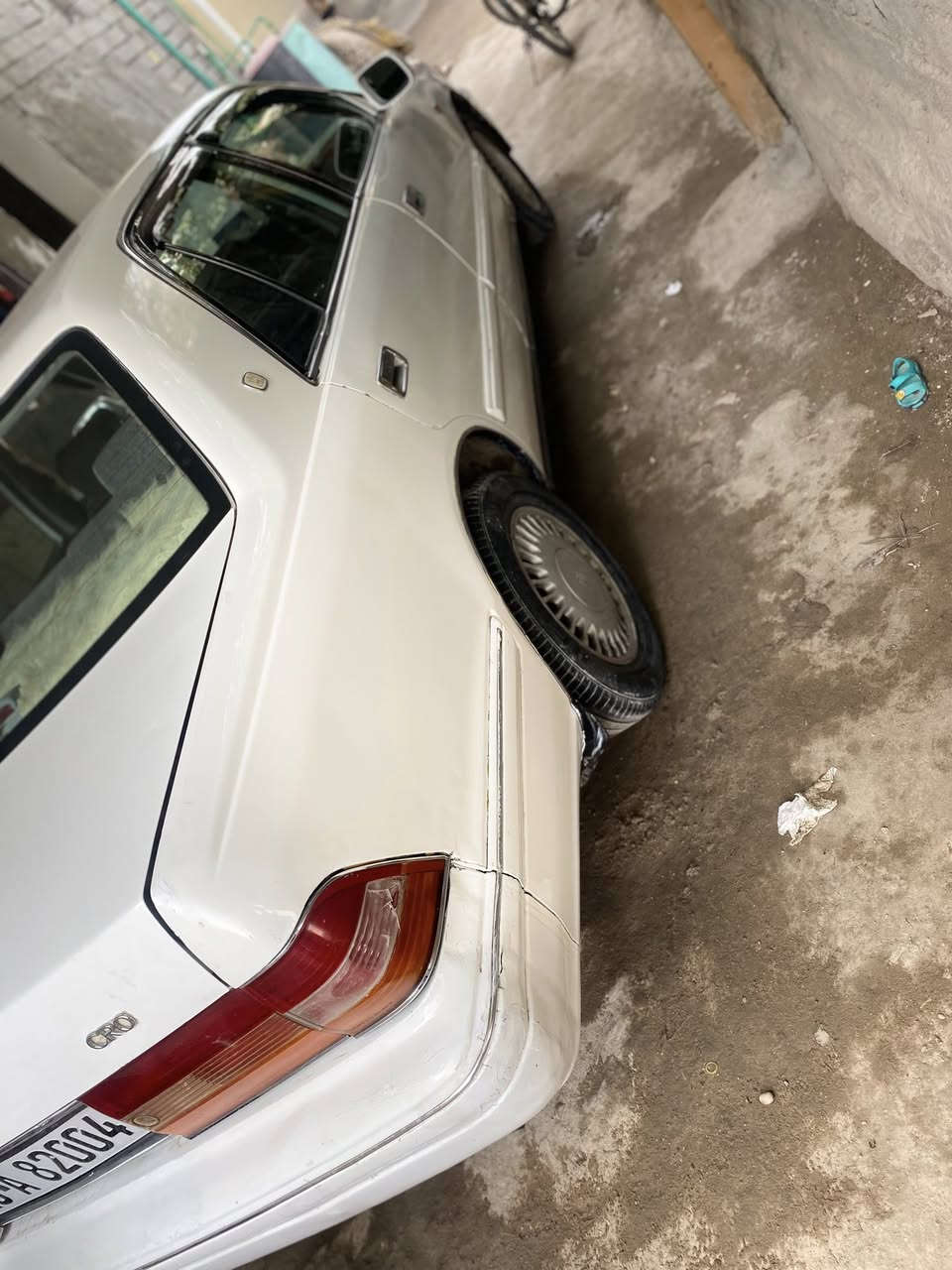 السلام عليكم سياره راس الثور تكم بسمنه السنويه 2030 مديل 2001السياره  بعد احله  من الصور سياره كامله مابيه نقص تبريد شغال والمكان البصره قضاء المدينه  الرقم ***********الستفسار مكلف بلنشر
