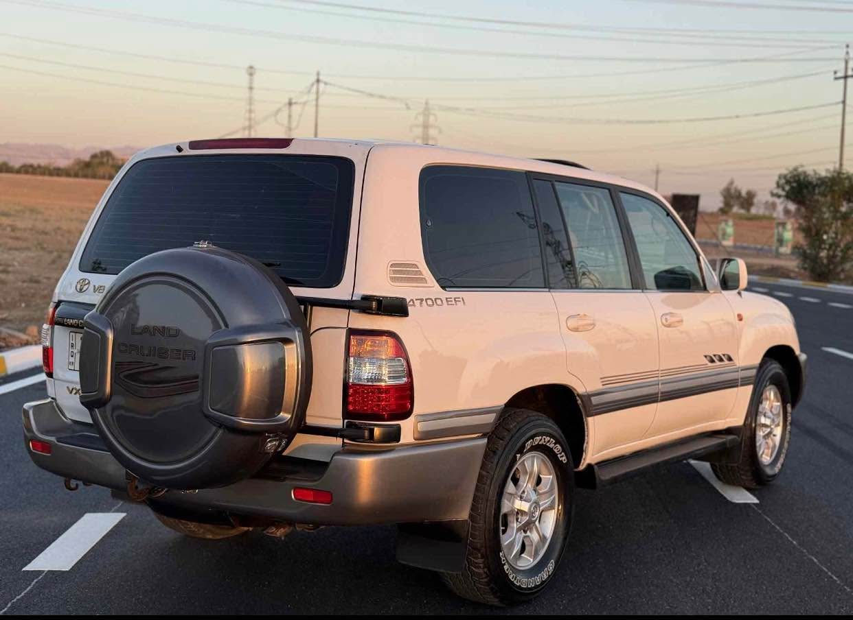 لاند كروزر VXR 1998 الساير ليميتد رقم اصولى فول مواصفات ديفلوك گير عادى فتحه سبير علاق سلاجه تبريد مركزى  كشن جلد مسجل بوكس شريكه دشبل ليزر 3سويج سبير مانزل قليل ماشيه محرك 8 سلندر مامفتوح سنوى رقم المانى جديد اصولى صبغ نص جاملغ  ..  مكان اربيل موبايل *********** سعر173 حرثا, نينوى
