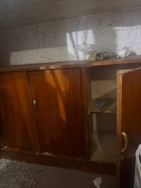 للبيع • سعر مناسب • خزائن