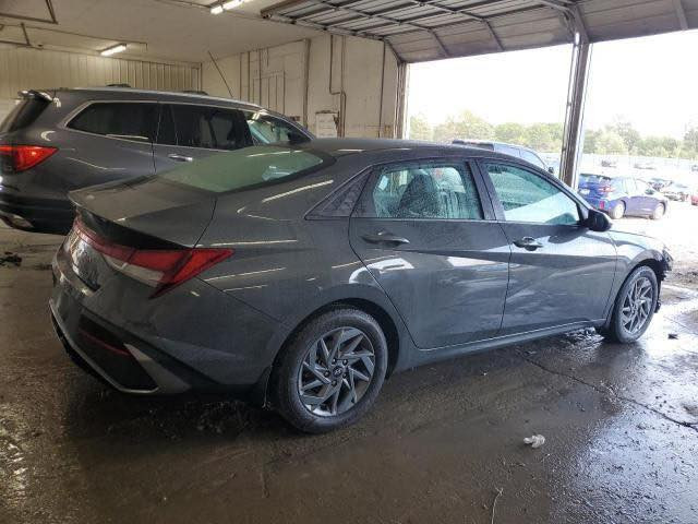 *هونــداي النتـــرا موديـ2024ـل*
*السعر105 $(مصلح)واصل للميناء*
ترهم حره وترهم شهداء 
على كتابك ب115 
حره ب132
واصل ناصرية 
***********
