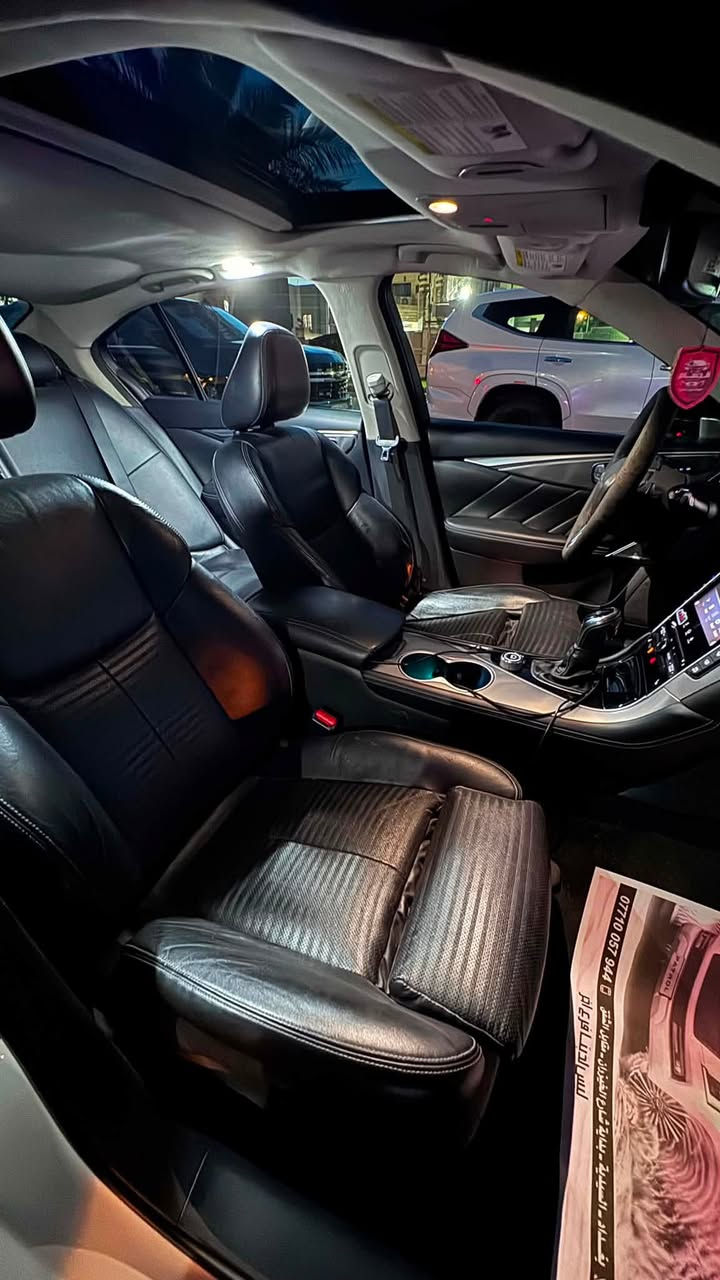 للبيع انفنتي q50s موديل 2018 السيارة فول مواصافات للاخير حساسات امامي خلفي رادار امامي جانبي مانع تصادم كامرات 360 درجة 5 وضعيات قيادة كشنات جلد كهرباء كشن 3 وضعيات خزن ميموري ستيرن كهرباء السيارة موصفات ريد سبورت محرك 3.0 تون توربو السيارة قوية كلش كير محرك مكفولات توربو كلة مكفول حدادية نص عمر حادثها جاملغ امامي ايمن فقط سونارها منشور او يرادلها صبغ الدعامية الامامية بدلتها جديد او مصبغتها الدعامية القديمة موجودة السيارة ماشية 88 الف ميل السعر 160 عنواني بغداد الدورة هاتف ***********
