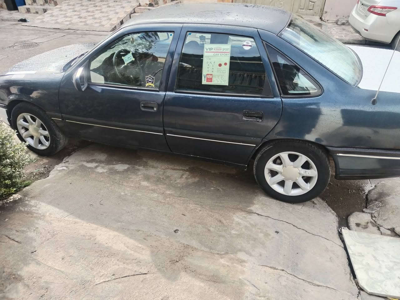 اوبل فكترا موديل ٩١ كير اوتو شرط محرك وكير سياره جاهزه سنويه جديد ل٢٩دفتر بانزين بي صدر تايرات كله جديد طسته ناعمه كهربائيات كلها شغال تدفئه شغال شرط التحويل والغرامات سعره ٤١وبي مجال للطيبين ***********كركوك حي الوحدة
