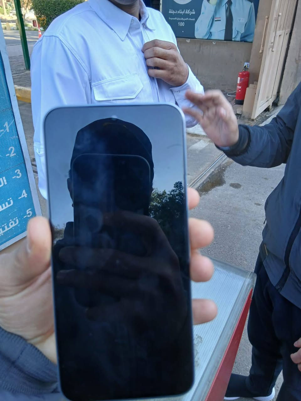 انفنكس جيتي 30 برو جهاز نضيف بعده بل الضمان جهاز معالج مالته(8350) جهاز العاب مفول كامره مفول اريد مراوس ايفون  نضيف *********** بس وتساب
