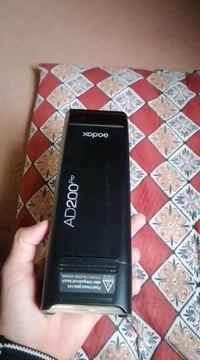 ايدي ٢٠٠ برو • بدون ملحقات • شغال