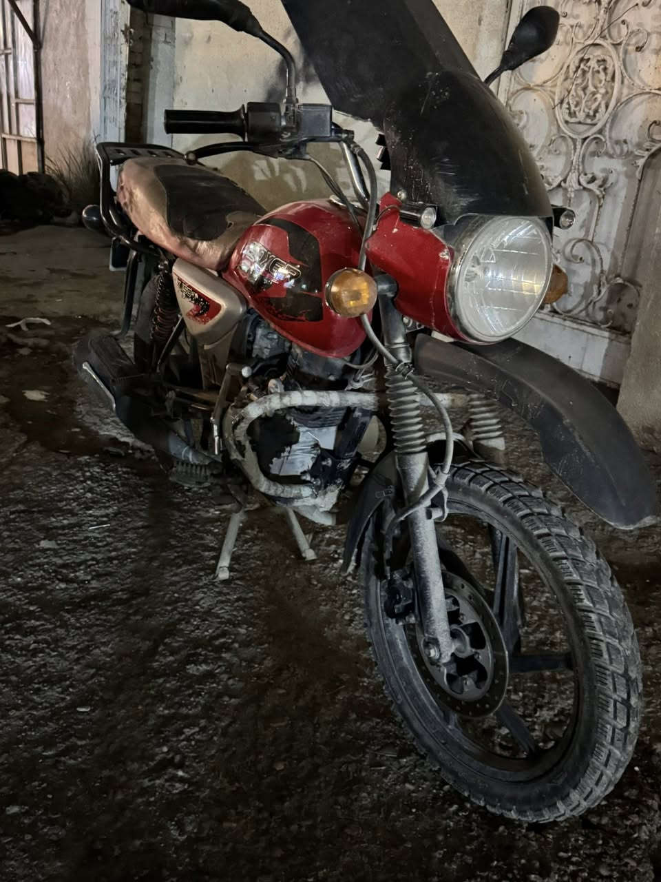 سلام عليكم شباب بوكسر موديل 2022
مرقم بغداد تحويل نفس اليوم تريد ثاني يوم عادي 
دراجه بيه خيط بسيط كلششش بسيط بس مكينه ناعمه للاخير
سعر ١٧٥٠ وبي مجال كلش بسيطط 
مكاني بغداد شهداء البياع 
واتس ***********
