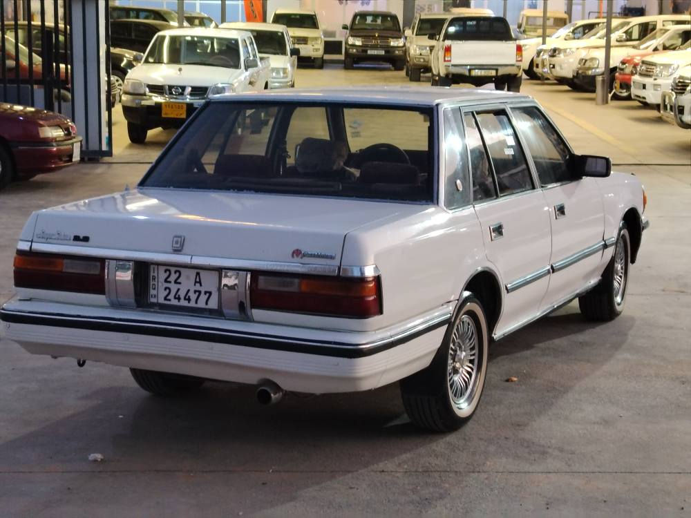 تۆیۆتا سوپەر ساڵۆن 1985 گێڕ ئۆتۆماتیک
ڕەقەم ئەسلی ، تەبرید بەشەرت
بەجوانی ماوەتەوە 4تایەی تازە بۆبەستراوە
سەنەوی و ژینگەی نوێیە 
ڕەقەم و هەزەی نوێیە توندو تۆڵە بێ مەسرەفە
***********ڤایبەر وەتس ئەپ
***********لەشاری کۆیەم
65وەرەقەو مەجالێکی کەم كويسينجاك, أربيل
