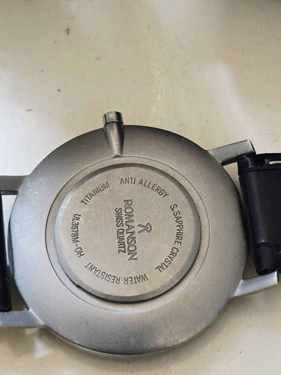 رومانسون تيتانيوم 
سويسري اصلي بطارية 
تيتانيوم بالكامل 
سير جلد  قفل سير تيتانيوم 
جام زفير 
نظيفه جدا 
قشطه سمك قليل 
قطر  ٣٥

٧٠ الف
المكان أربيل 
يوجد توصيل 
Samer Akeel AlJboory 

https://www.tiktok.com/@samerakeelwatch?_r=1&_t=ZS-92XzzfzgLln


**إذا كنت صاحب هذا الإعلان وتريد حذفه لأي سبب، رجاءا أرسل رسالة إلى الدعم الفني**