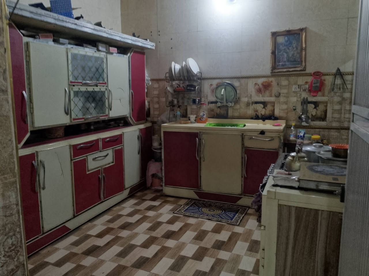 بيت زراعي لبيع طابقين عنوان ناصريه المهديه مقابيل عمارات الشموخ و عل مدخل ثاني عل شارع مزرعت ابو هبه قرب حسينيه ابي طالب السعر 120 و بيه مجال ***********
