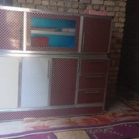 كونتر اخو جديد مترتين ونص سعر150ثلاثة قطع 07735216373