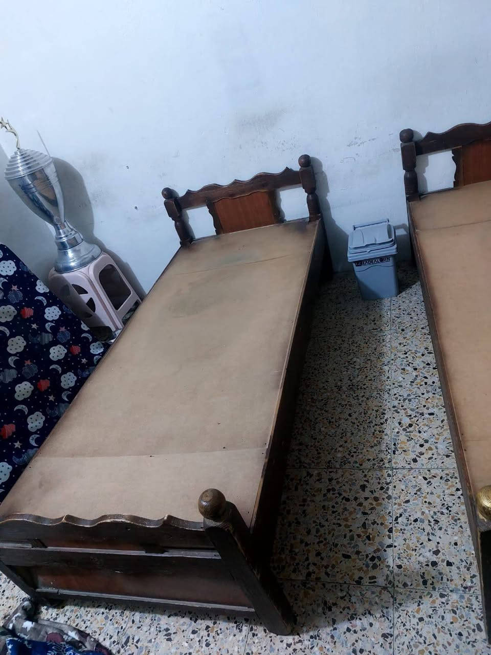 جرابي عداد 3بس وحده بيه ضرار بصيط يحتاج بسامير اله سعر 70وبيهن مجال


**إذا كنت صاحب هذا الإعلان وتريد حذفه لأي سبب، رجاءا أرسل رسالة إلى الدعم الفني**