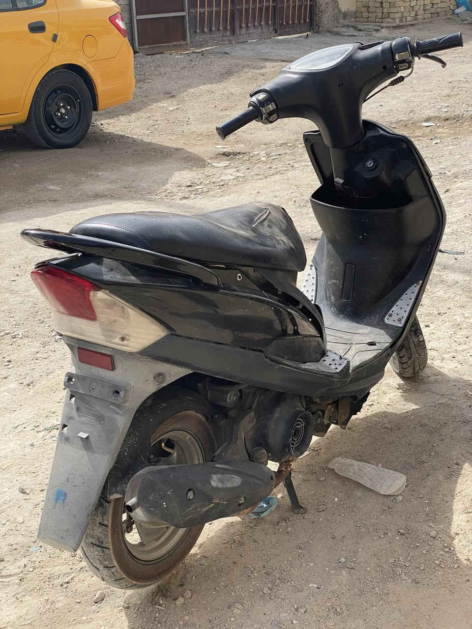 للبيع 450 الامين الثانيه
***********
