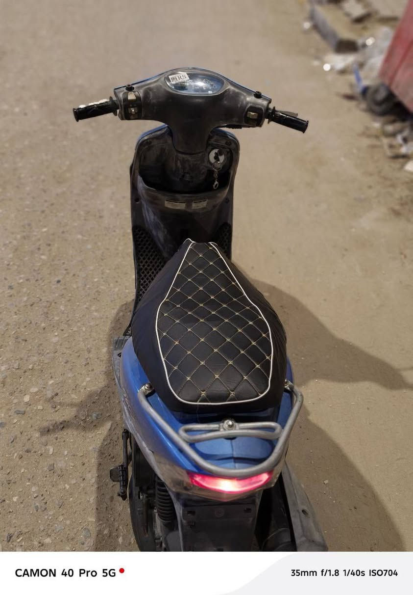 السلام عليكم ماكس منغولي للبيع فقط 
دراجه ما مفتوحه مكفوله علا اخر حبابه سلف هندر كفاله عامه لايت عالي ناصي اشاير كله شغال 
عنوان ديوانيه مركز الاستفسار خاص متواجد


**إذا كنت صاحب هذا الإعلان وتريد حذفه لأي سبب، رجاءا أرسل رسالة إلى الدعم الفني**