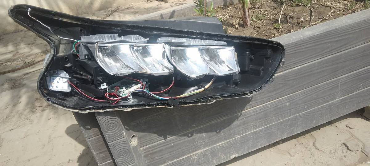 سلام عليكم اخواني 
عندي غراض لبيع
فسفورات دعاميه اصليات هنه وفيشهن
كمبريسر تفصيخ مال حاويه شرط الشغل
لايت ولد شغال بدون جامه الجه اليمنه
عنواني ديوانيه شافعيه وهذا رقمي ***********
