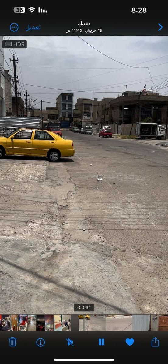 الدار للبيع 174 متر مسلح بناء قديم
بغداد الجديده النعيريه مدرسه حمورابي الشارع العريض نفسه مولده احمد الدليمي
الطابق الأول غرفه النوم مطبخ ستقبال عدد 2 نساء و رجال هول خدمات
الطابق الثاني 3 نوم وحده سويت
السطح شتاكير البيت  بناء مسلح قديم 
*********** واتساب السعر
