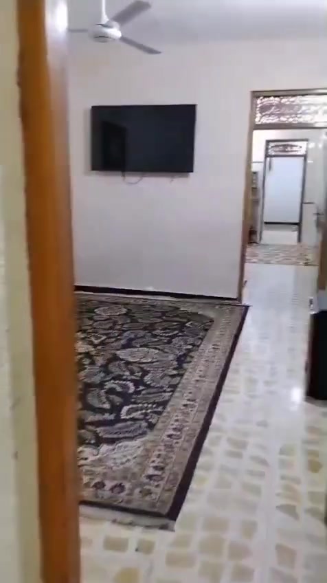 السلام عليكم ورحمه الله وبركاتة ..
دار  للبيع مساحة 82 متر 
منطقة جميلة الثانية مقابيل الركن الابيض 
خلف لحوم الفياض 
بيت مسلح نظيف جدا 
السعر والاستفسار على البيت 
الرجاء الاتصال على رقم صاحب الدار 
***********
