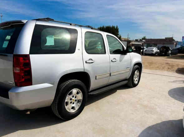 تاهو 2012 خليجي LT 
ماشية 260 
كفالة
بأسمي تحويل مباشر 
سعر 260 وبيها مجال للشراي مو شراي لتعلق ولا تعبني
***********
