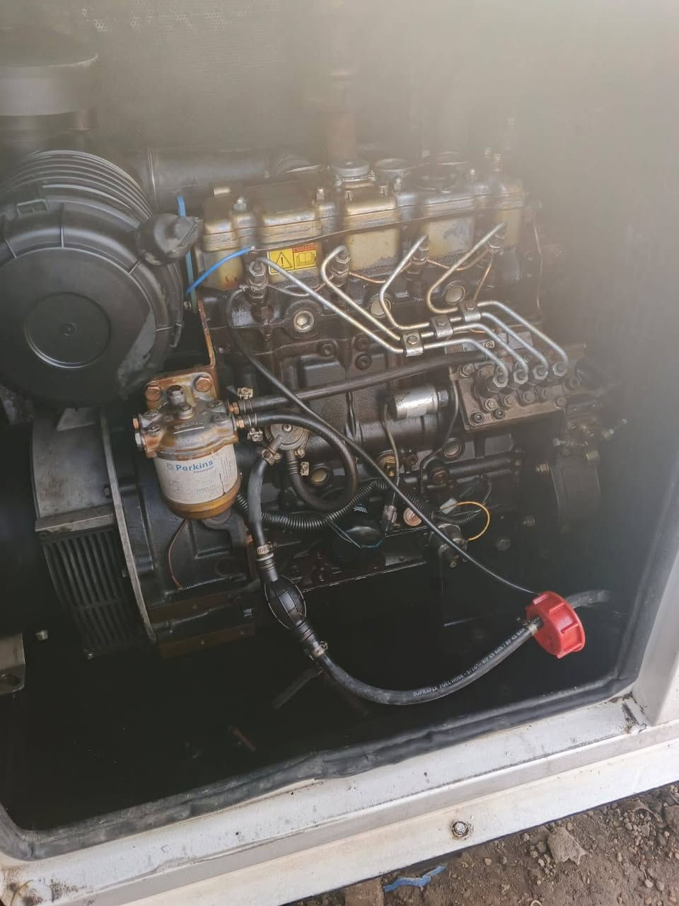 سلام عليكم مولد البيع بيركز انكليزي راس التوليد 20كيفي مشتغل ساعات ال تصال علئ هاذة رقم *********** غير متواجد علئ الفيس والسعر 33 وبي مجال
