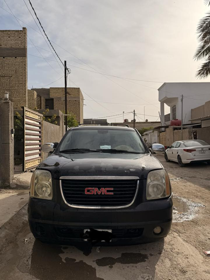 جمسي 2013 ادوات فول ماعده الفتحه
بدون كصه مصبوغه للجماليه
لون الأصل اسود
ترهم بيع او مراوس حسب القناعة
السعر 85 وبيها مجال 
*********** 
فقط واتساب
