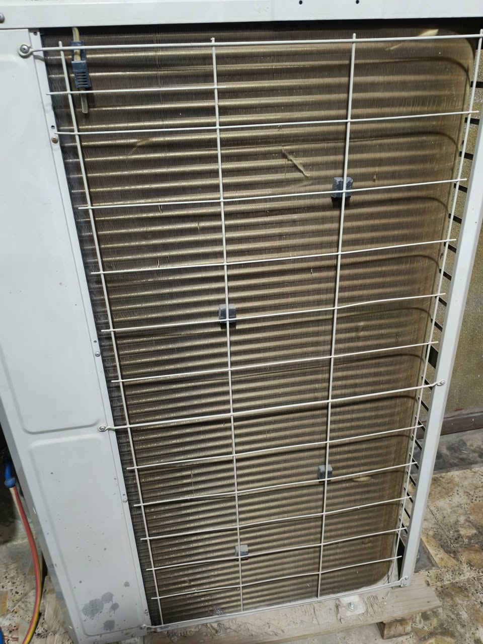 سلام عليكم سبلت كري ٤ طن ٣فيز إنتاج ٢٣ ساعه وحده ما مشتغل شديناه وفتحناه سعر مليون ٣٥٠ مكاني بغداد
***********
