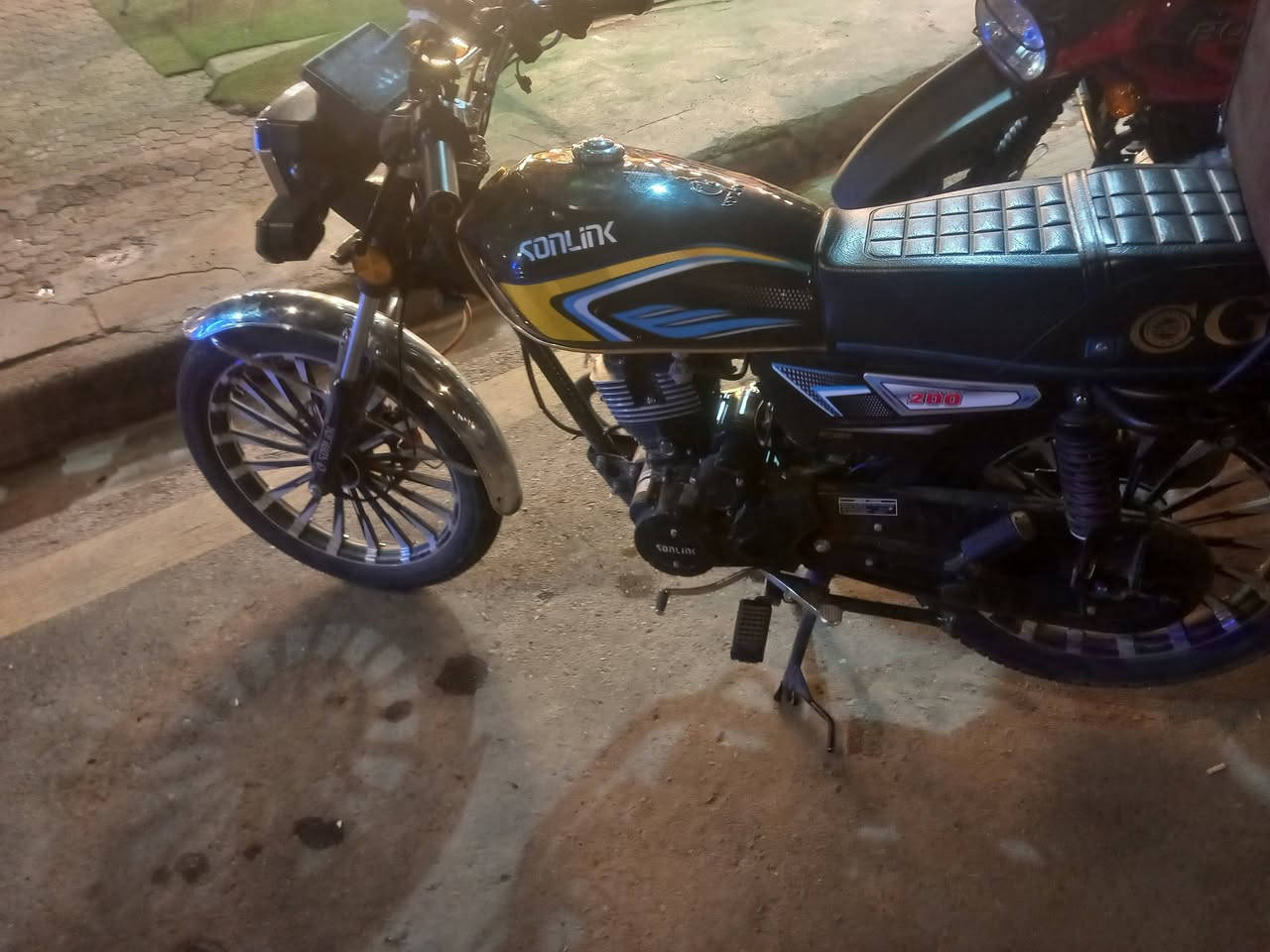 سلام عليكم درجه نضيفه اخت الزيرو
اوراقه اصوله ما ماشيه موديل 2026 السعر خاص ***********
