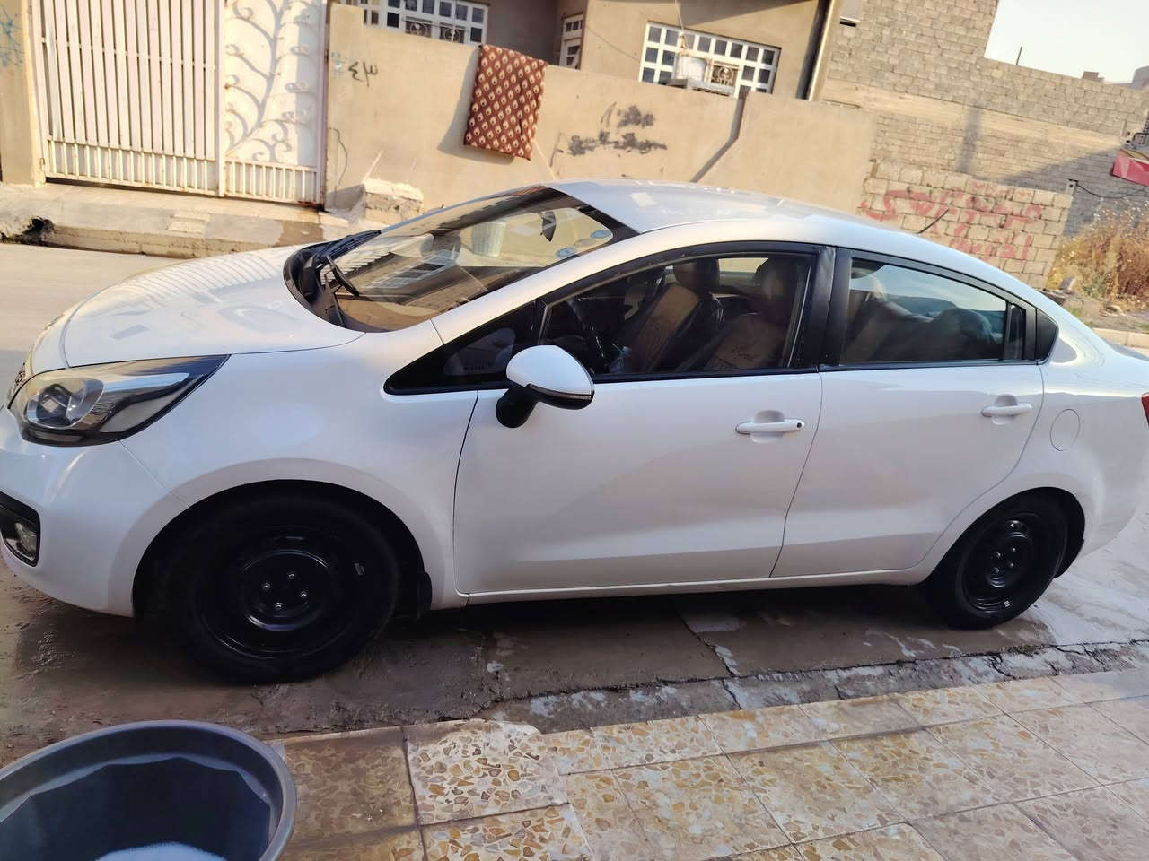 كيه ريو ٢٠١٢ للبيع سنويه جديده رقم دولي رقم اربيل تحويل شرط تبريد شغال تخم تايه جديد باتري جديد بيها ملاحظات بسيطة سعر ٨٣ وبيها مجال *********** مكان موصل حي سماح
