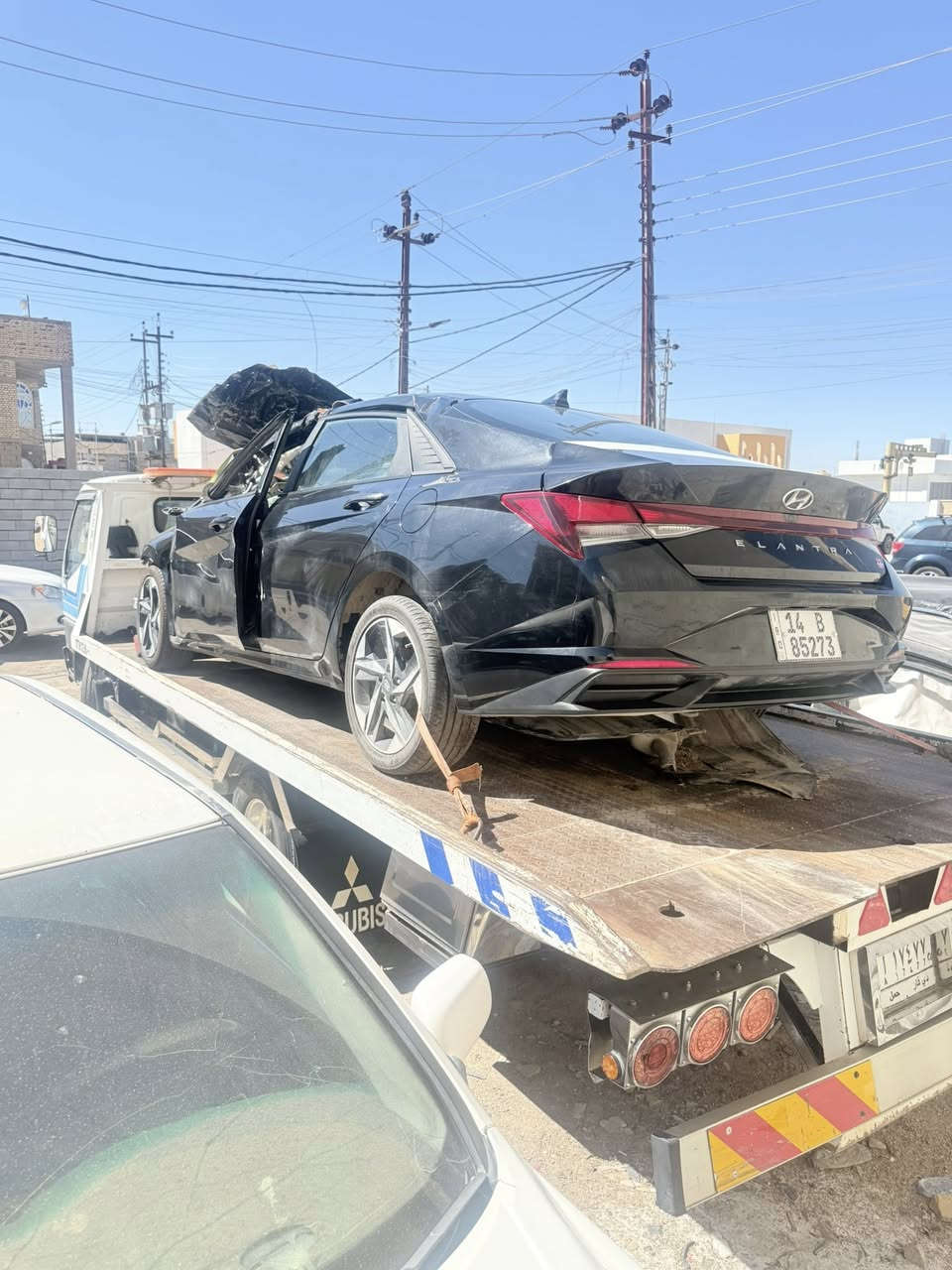 السلام عليكم النترا وارد امريكي موديل 2023 رقم بصره دولي ارقام وسنويه وهزه جديده ابيع على حادثها كير مكينة مكفولات مكان السيارة بالبصرة السعر مناسب  مامتواجد على الخاص الشراي يتصل ويدلل 
‭0775 557 7656‬
