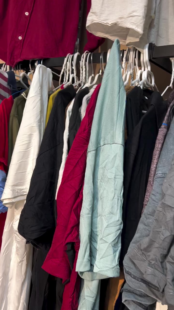 تشيرت قياس خاص السعر 5000  #تشيرتات #رجالي #براند


**إذا كنت صاحب هذا الإعلان وتريد حذفه لأي سبب، رجاءا أرسل رسالة إلى الدعم الفني**