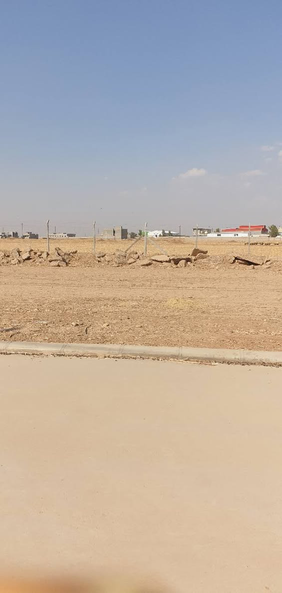 للبيع قطعه ارض في ملحق التربيه الثالثه القسم الثالث (نقد....نقد)خدمات كامله(شوارع تبليط+ماء+كهرباء+انارة شوارع))))
للبيع قطعه ارض في ملحق التربيه الثالثه القسم الثالث (نقد....نقد)خدمات كامله(شوارع تبليط+ماء+كهرباء+انارة شوارع)))))
بالدايه ومقابلها فرع
شارع 12م

جاهزه للبناء

رقم القطعه/1472

الاتجاه/قبله

المساحه/150م

الواجهه/7.5م

العمق/20م 

سعرالمتر /185 الف
سعر القطعه الكلي /27مليون و750 الف

ومايبقى عليها اي اقساط 

***********

***********
