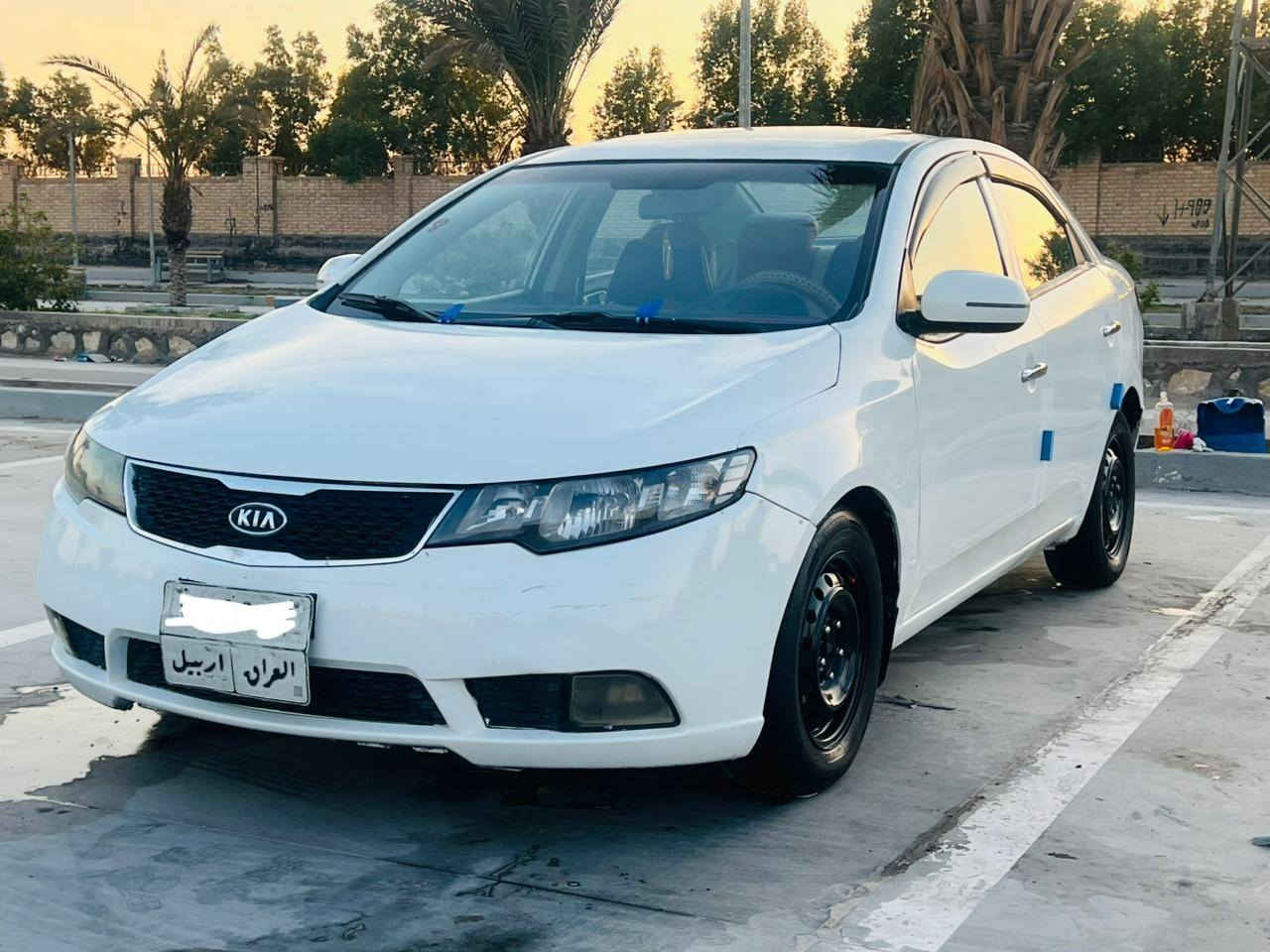 السعر  ((83))  الاتصال ***********
سيراتو موديل 2011خليجي رقم اربيل وكاله او تحويل حاظر
فول مواصفات 1ع1 بصمه اعلئ فئه

ملاحظه // سياره بيها رشات صبغ 

 سياره جديده بمعنه الكلمه مال جناي برغي ماعايزه

مكينه وكير وحداديه جدد تخم تاير كهربائيات كله شغاله تبريد ثلج سياره مال جناي وترايه كلش حلو برغي ماعايزه

مكانه #نجف
