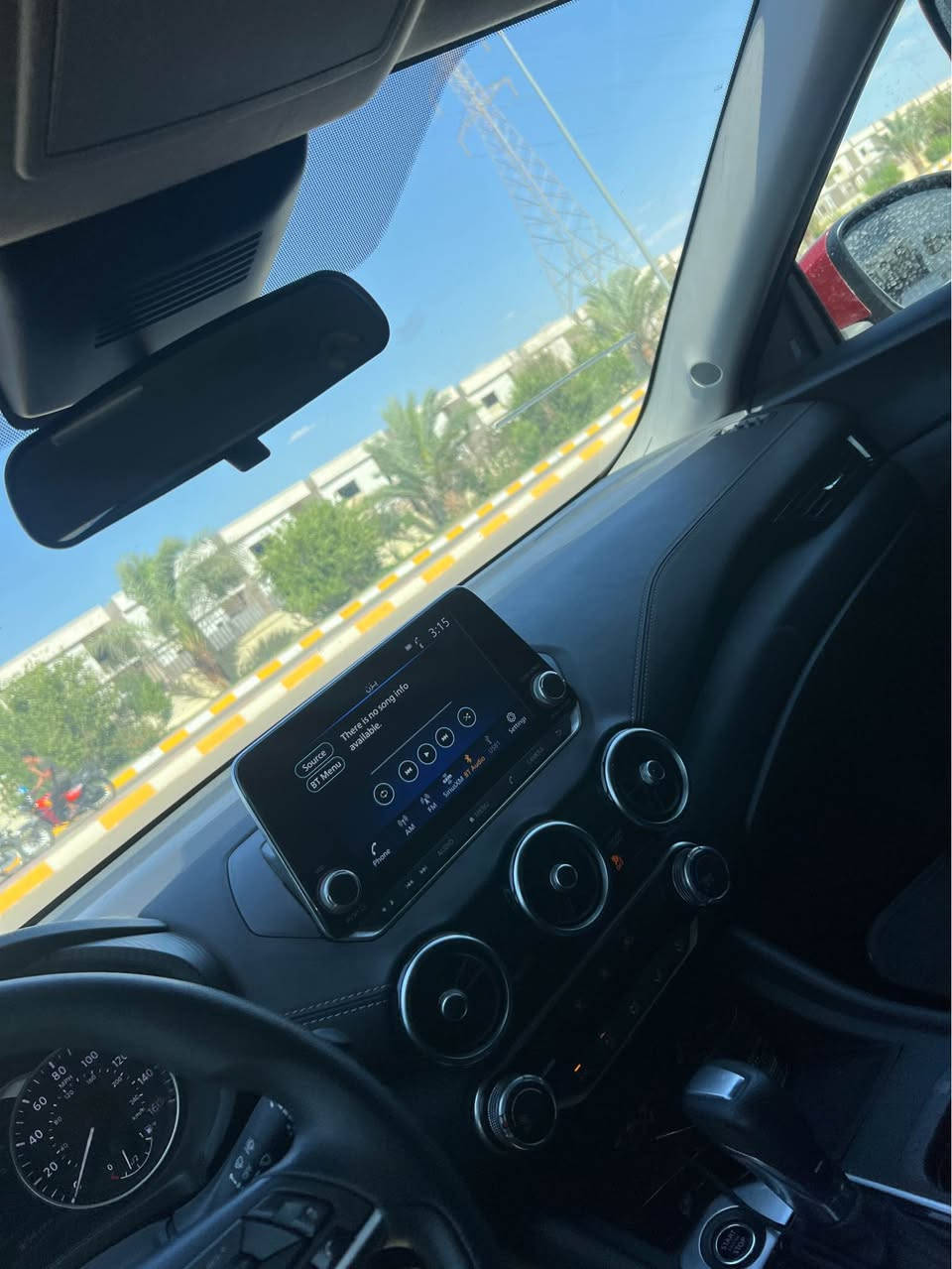🚗 للبيع | نيسان سنترا SV موديل 2023 🚗

🔴 اللون: أحمر
📅 الموديل: 2023
📍 الممشى: 66 ألف مايل

✨ مواصفات SV
✅ اقتصادية جداً بالوقود
✅راداات اماميه  +جانبيه 
✅ستوب بريك
✅ سيارة عملية ومريحة للاستخدام اليومي  السياره ما ناقصها لو برغي 
✅ تبريد  تدفئه. شرط 
✅ جاهزة للاستخدام مباشرة ريحه الشركه  بعدها 

🔧 تفاصيل الحادث بكل شفافية:

* بونيد مبدل فقط
* جاملغين أمامية بارد
* باب سكن خلفي بارد
* باقي أجزاء السيارة مكفولة

📋 السيارة مفحوصة وتقبل الفحص بأي مكان يرغب به المشتري.

💰 السعر المطلوب: 134 ورقة
📞 للجادين فقط، المراسلة أو الاتصال للاستفسار والمعاينة.

***********
“سيارة مرتبة وسعرها مناسب مقارنة بالموديل والمواصفات.” تكريت, صلاح الدين
