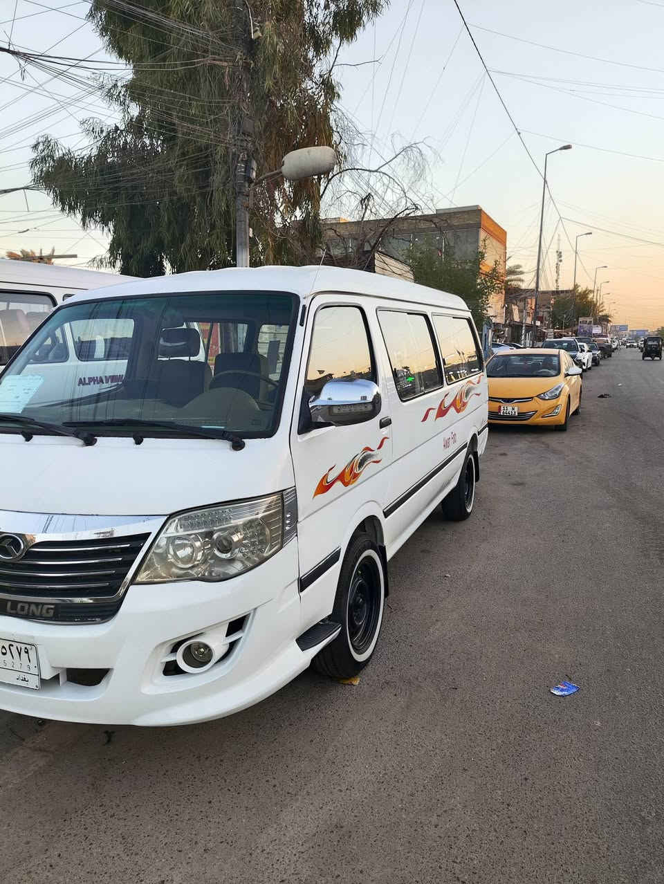 السلام عليكم فاتو موديل 17 مكينه وكير واكسل خير من الله دوشمه عام تخم تاير تخم ويل عادي مصفره هيه ومرور تبريد شغال سبلت رقم بغداد سعر 90 مكان بغداد البياع حي الرساله اي استفسار ع الرقم ملاحظه خاص ما عندي ***********
