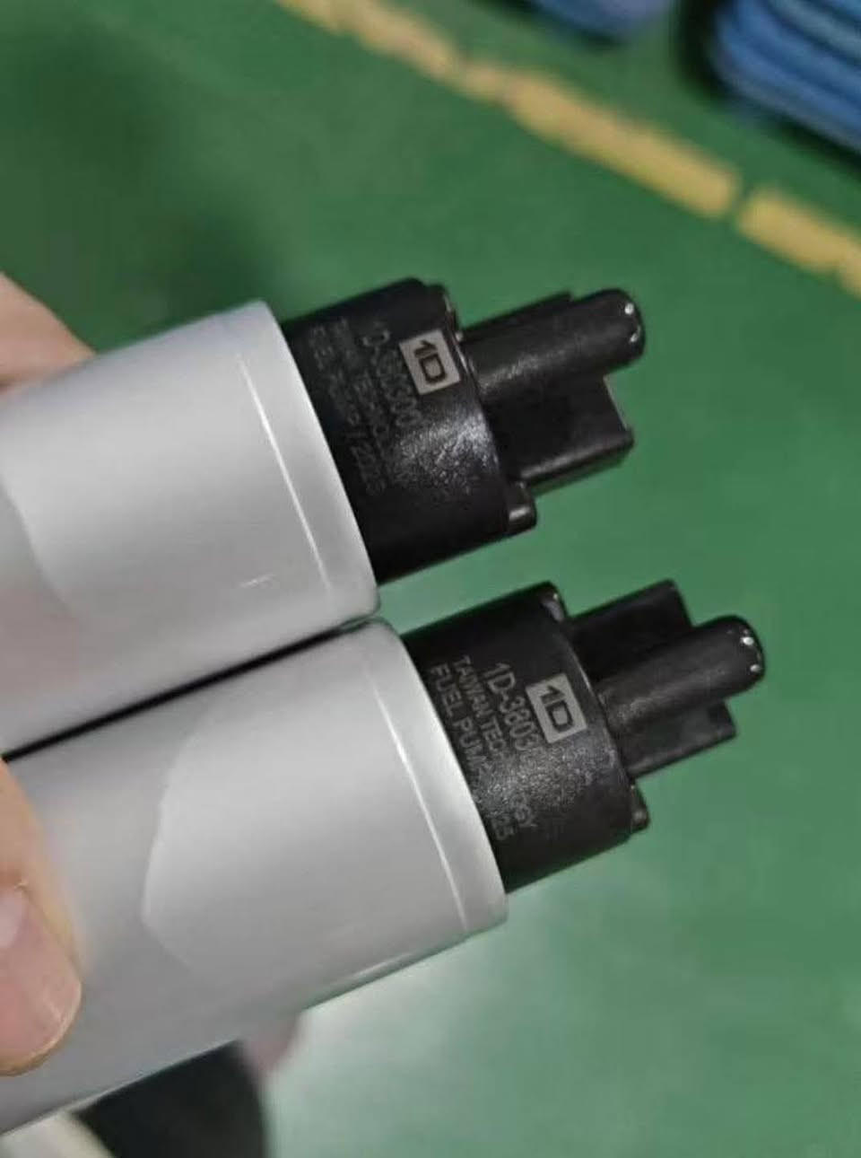 على بركة الله.  🎉🎉
وصول فيول بم 1D التايواني 🇹🇼
صنع في تايوان ✅✅

يتحمل حرارة 75 سيليزية🔥
ملف نحاس ✅✅
مناسب لأجواء العراق
كفاءة عالية
للطلب
***********
مهندس علي
