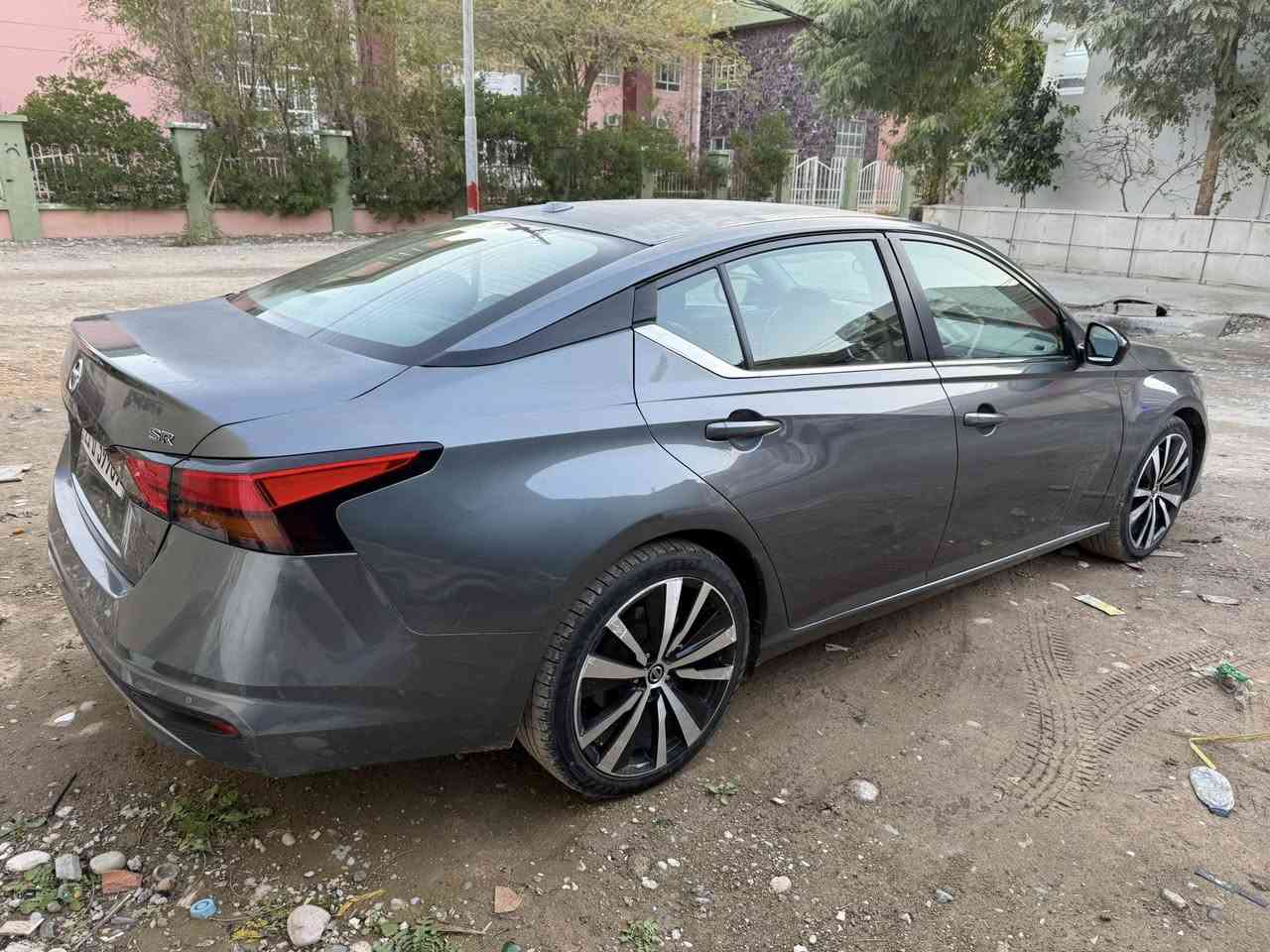 التيما 2020
مواصفات SR
رادار امامي وخلفي 
تحكم گير ستيرن
كوشن جلد 
سنويه بسمي تخم تاير
سعر 142 وبي مجال 
***********
