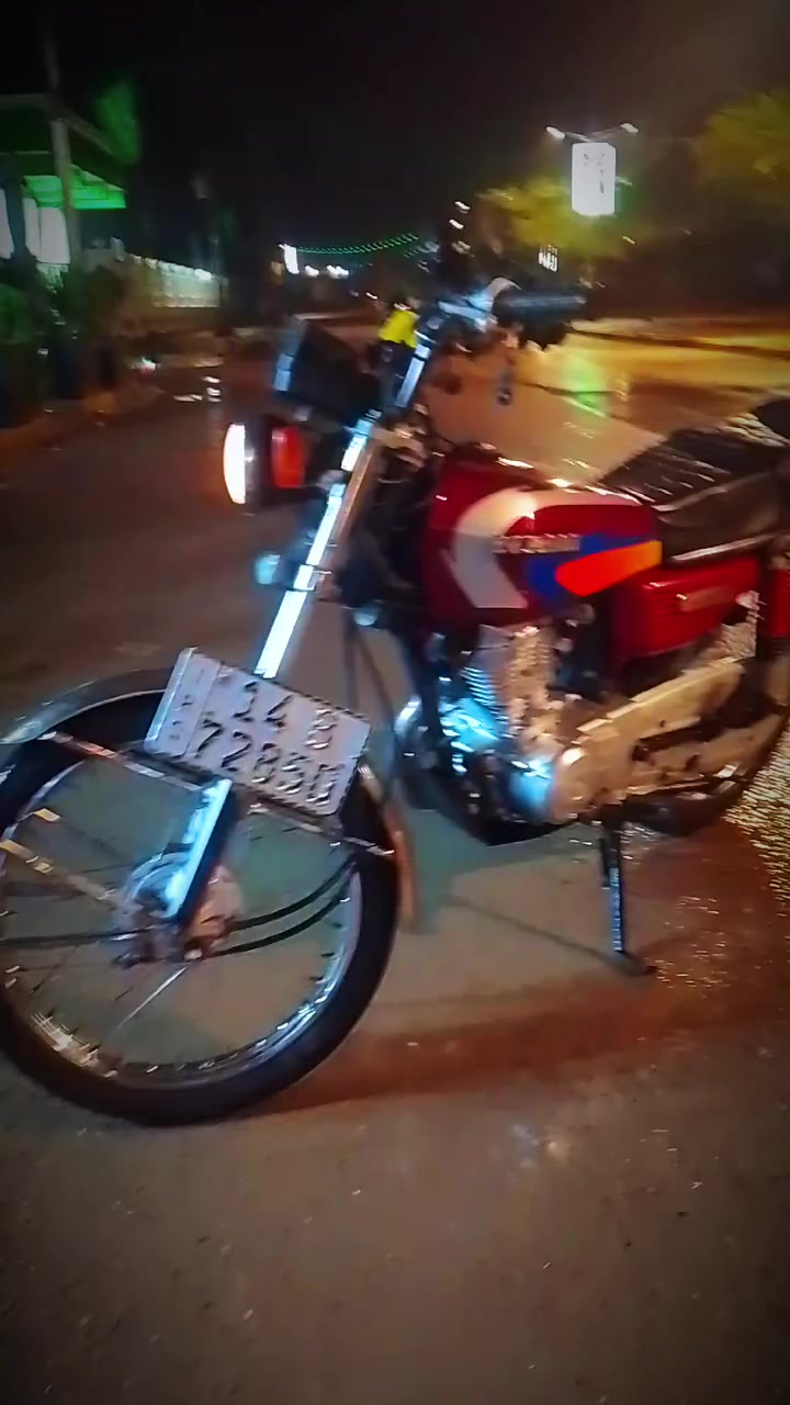 للبيع مستعجل كلش وتساب ***********
دراجه رقم وسنويه بسمي تحويل ثاني يوم تنتهي سنويه 2030
