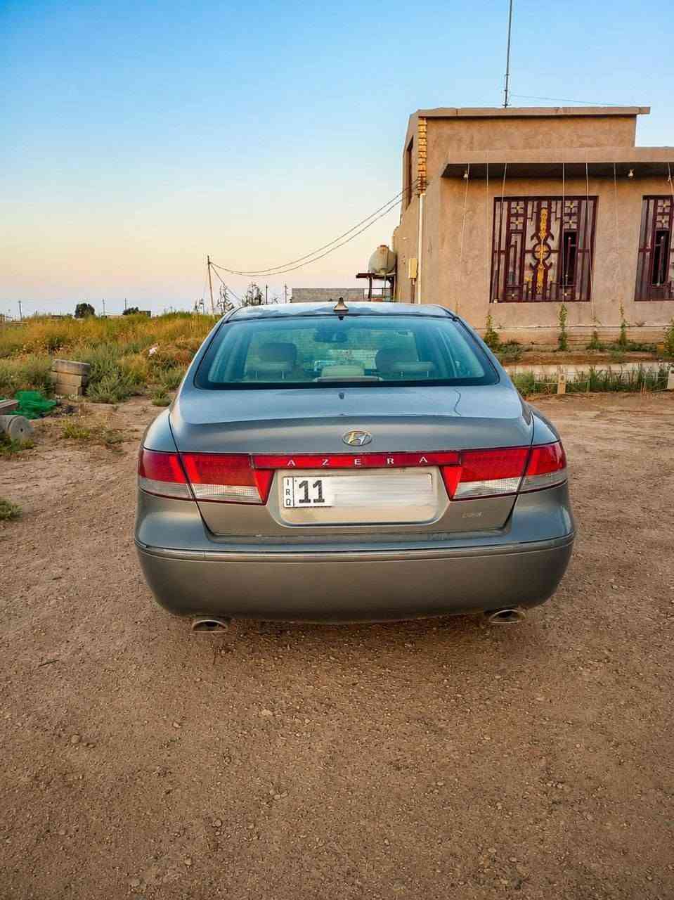 ازيرا موديل ٢٠٠٩ مصبوقه حزام بها قطعتين حجم المحرك ٣٨٠٠ سعرها ٨٥ وبها مجال العنوان واسط ناحيه الحفريه رقم الموبايل ***********

