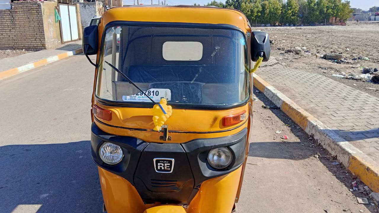 والسلام عليكم تكتك مديل 19 شهر 3وراق المصطفى كامله تخم تاير جديد ما بيها اي نقص بس ضفيره مصبوغه عام السعر 4 وبيها مجال المكان بغداد الحسينيه 
***********
