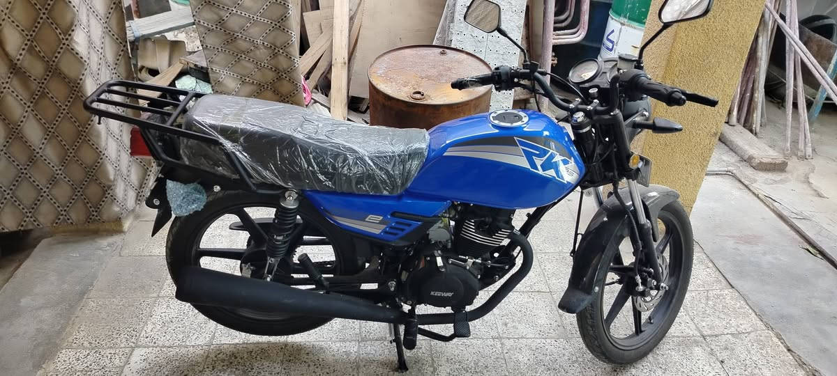 ار كي مرقم شمالي
باسم شركه  تحويل ثاني يوم 
موديل 2025 طالعه قبل اسبوعين
زيرو بعدها  ضمان سنه كامله  
مكاني بغداد 
مشتريها ب2,300
عارضها ب2,250         واتساب ***********
