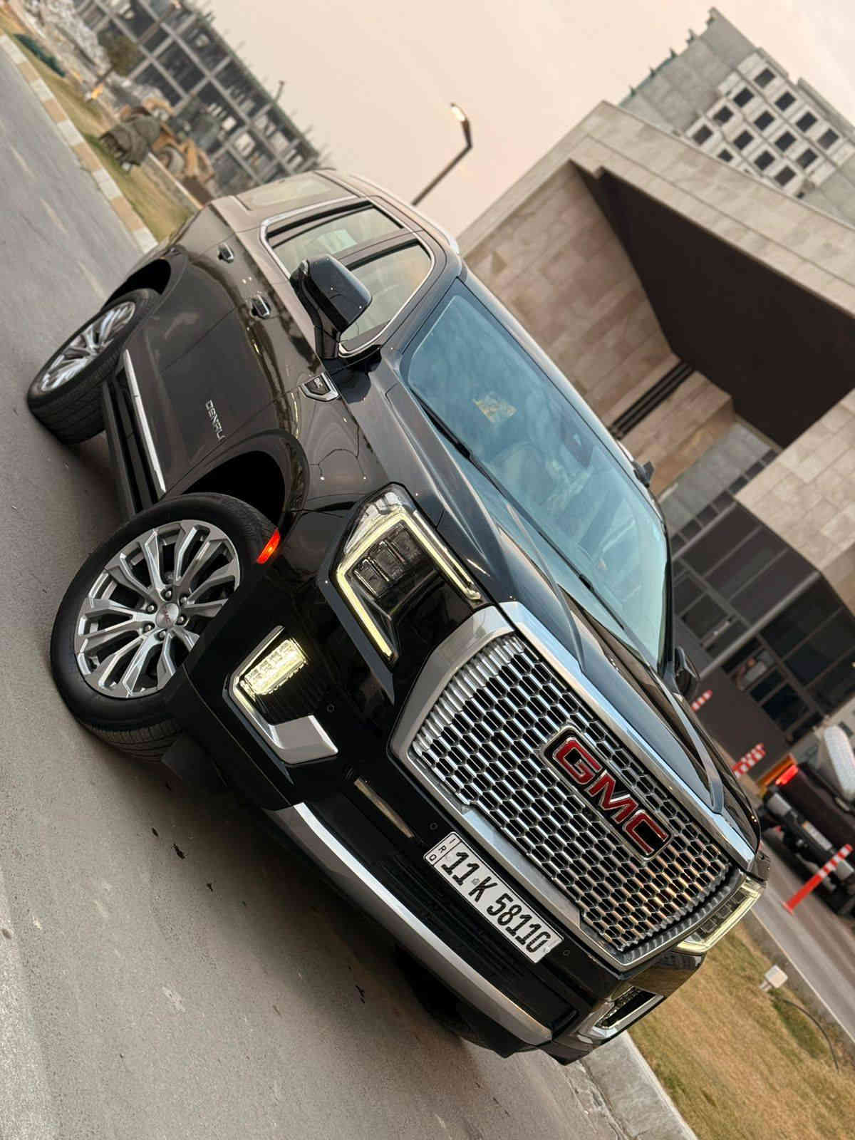 بسم الله الرحمن الرحيم 
جمسي يوكن دينالي 2024 Vip للبيع 
خليجي لون اسود 
ضمان المنصور
العداد : ٢٥ الف كم 
السيارة جديدة بمعنى الكلمة مكفولة گير محرك تبديل صبغ رصعة شخط من كلشي شرط الفحص 
*السيارة بعدها بالضمان
مغلفة ppf يم nvnضمانة ١٠ سنوات 
مواصفات دينالي فول 1/1 

‏VIP كشنات منفصل
كيجات دجتل فول مواصفات
حجم المحرك : 6.2 لتر
عدد الاسطوانات : 8 سلندر
القوة الحصانيه : 420 حصان
الكير بوكس : 10 سرعات
فول مواصفات للأخير :
نظام هيدروليك ( جكات )
دخول ذكي للسياره ( بصمة )
شاشات خلفية
دفع رباعي دبل
دوسات كهرباء
1. شاشه اماميه كبيره
2.شاشات عدد 2 خلفيات
3.كامرات 360 درجه
4.كامرا خلفيه بالمرايه
5. بانوراما طكتين
6.شاحن واير ليس
7.كشنات جلد
8.كشنات كهرباء
9.كشنات خلفي منفصل
10. رادار تحديد مسار
11.رادارات جانبيه
12 رادار امامي
13. ثلاث قطع تبريد
14.هيترات بالكشنات تدفئه تبريد امامي خلفي
15.دوسات كهرباء تفتح ويا الباب وبيها لد من جوه
16. بصمه + بصمة ابوب 4
17. صندوك كهرباء
18.فورويل 4x4
19. هند بريك بصمه
20.استيرن كهرباء
21.اوتو ستوب
22.حساسات خلفي امامي
23.كشافات
24. لايتات لد + فول زنون
25. بكلايت لد خلفي
26.ويل كب كروم
27.كشنات الخلفيه كهرباء
28.سبعه راكب
29.داتا شو
30.هيتر بالاستيرن
31.فول تحكم ستيرن
رقم بغداد شبة مميز  تحويل ثاني يوم 
مكان السيارة بغداد
السعر 660
مكاني بغداد سيديه
*********** بغداد
