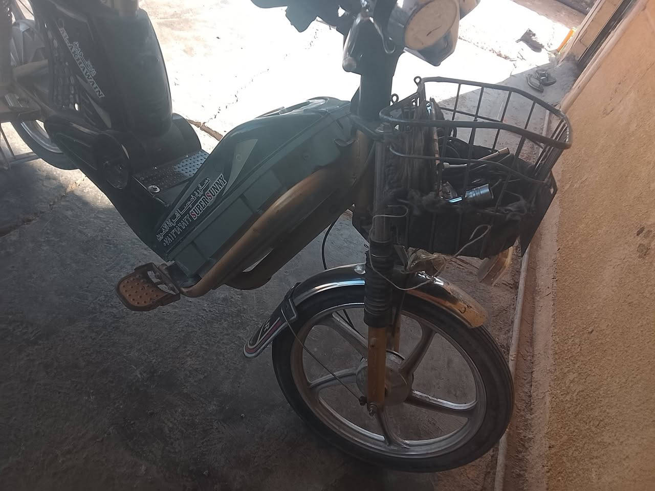 سلام عليكم هاذا دراجه شحن بطاريات 2025 نظيف قول البريد يشتري داخل الفلوجة  يم زيطرت الازرگية وجه لوجه  سعر500 وبي مجال اليريد رقم الهاتف *********** رجائن لمايريد يشتري لا يتعبني
