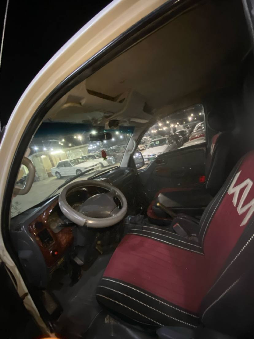 کیا مەکەینە (2700).عادی مەکینەی رەشە
مۆدیلی (٢٠٠٧)  سەنەوی دوباریە  لیدراوی نیە  سیارکە نمونەیە لە جوانی گیرو مەکینەی و اکسلی و تەقە و رەقەو هەمووی بەشەرت سیارکە زور مەزبوتە  شوین هەولیر
***********واتساپ ڤایبەر کورک
