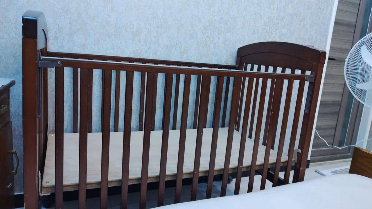 كاروك خشب سنديان اصلي ونظيف جدا
السعر 125,000
عنواني البصرة الزبير سوق سوادي
***********
