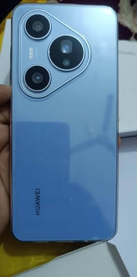 جهاز HUAWEI Pura 80 pro  للبيع سعر 100 وبي مجال  تواصل  واتساب 0782181...