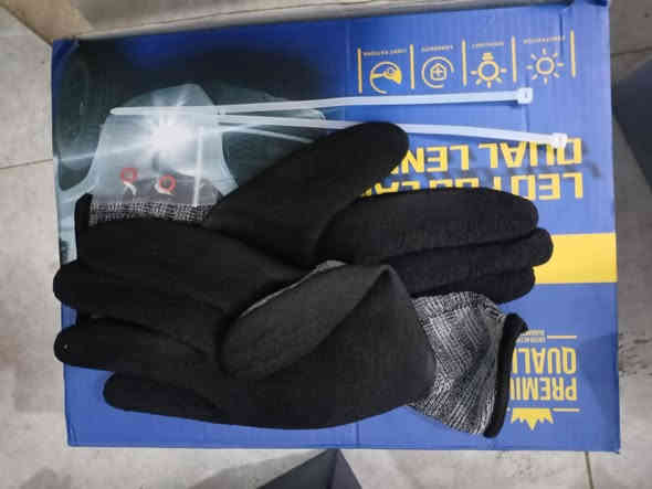 عدسات سياره شمسي اناره فوول
امزون 

عالي ناصي  شمسي 

أعلى سعر ابيع 

واتساب ***********
