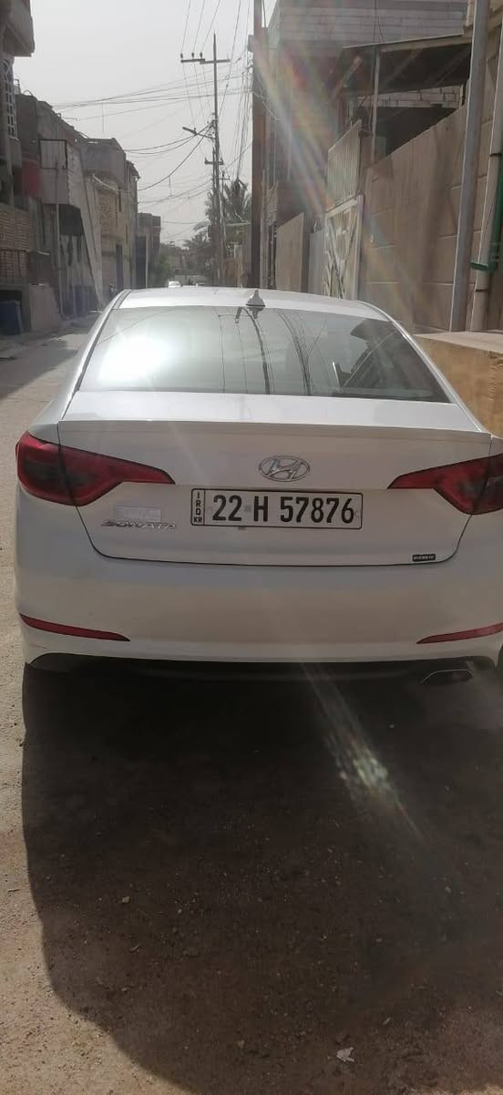 السلام عليكم سوناتا موديل 2017 وارد امريكي رقم اربيل راعيها هنا بالبصره بأسمه السياره حادثها شخط بالباب الخلفي والجاملغ الخلفي ومصبوغات اثر الشخط وبيها تقشير قليل بالقماره والبنيد ع كد شبر سياره حلوه وجاهزه مكينه كير حداده تبريد استخدام شخصي مال بيت السعر 135وبيهه مجال مكان السياره البصره مكلف بالنشر رقم راعي السياره ***********
