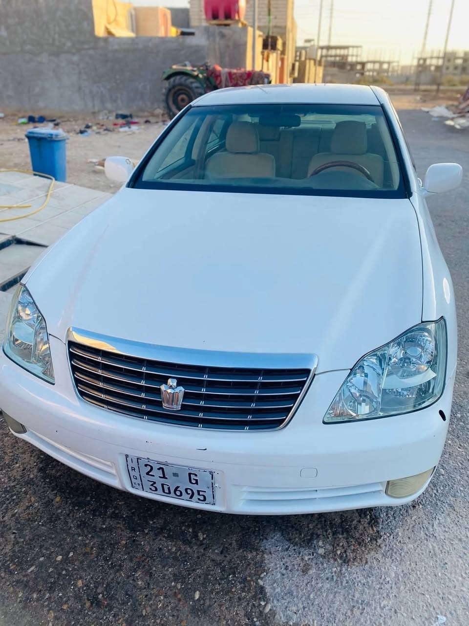 شاهينه أدوات دخول جديد  مكصوصه جنطه السياره جديده...  دواخل عسلي كشنات كهربائي ستيرن كهربائي كامره  شاصي 82..المحرك المرغوب متوئمه وكامله رقم انكليزي وسنويه  مطابق ع رقم الشاصي.. كير محرك مكفولات حداديه كهربائيات... جاهزه مال جناي...خمس بصمات  السعر 37 وبيه مجال..مكان السياره ميسان شراي يتصل***********
