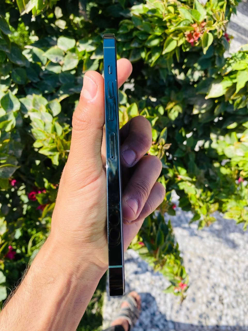 13 Pro Max
زيتوني 

بطاريه 81 بلادية ما مبدله 

شاشه اصليه ما مبدله شخط مابيها 

جهاز نظيف بمعنى الكلمة مابي اي مشكله 

السعر : - 760 الف 

للتواصل : - 
***********
