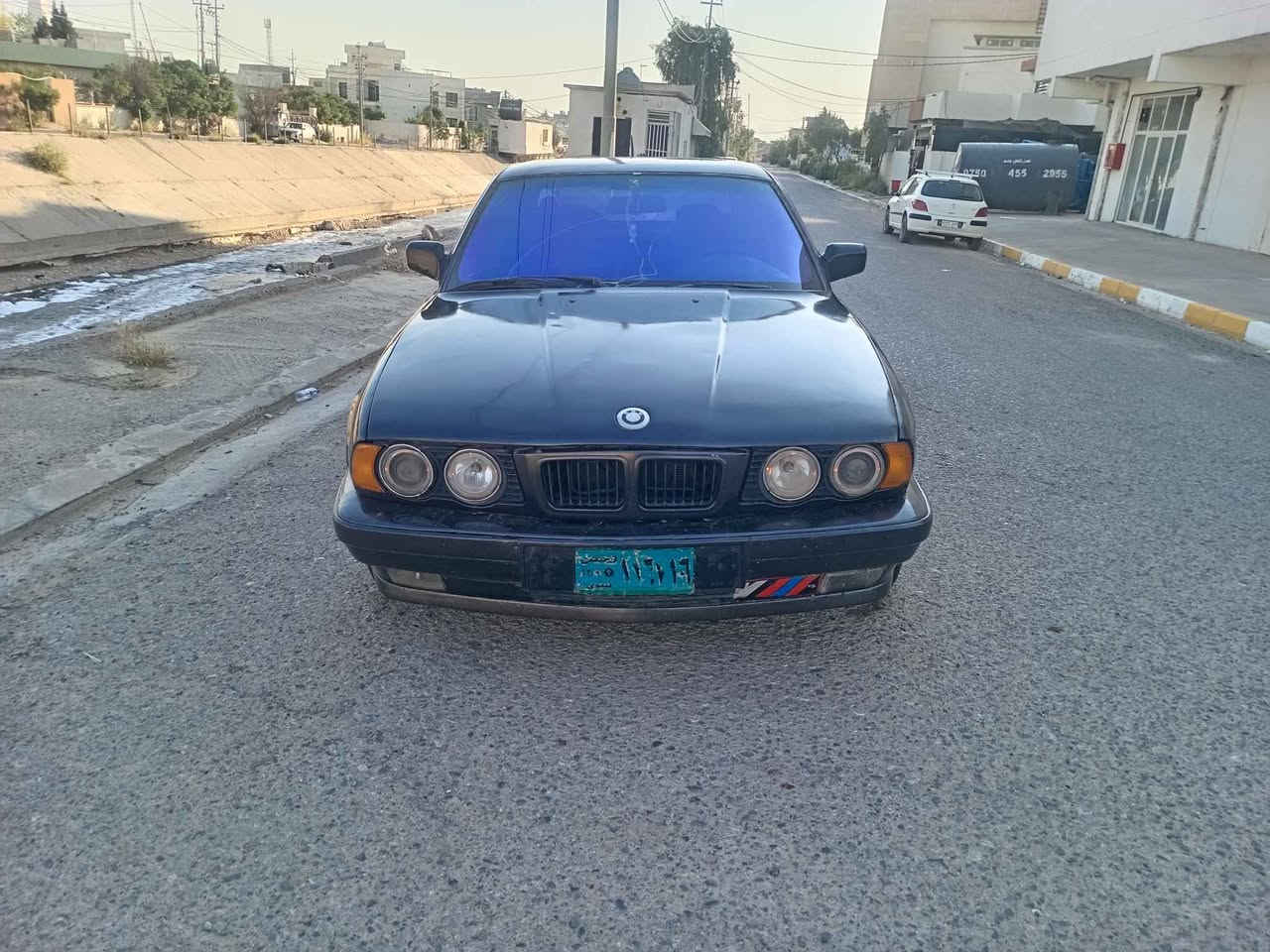 بي ام ئارم بلاستيك دهوك واجيهه باكانه ي كوني له كه له توماتيك تبريد به شه رت مكينه ٥٣٠فل فوله به س سلايت نيه كير مه كينه ته قه وره قه به شه رت كاره باي هه موو به شه رت كورينه وه ش ده كه م شوين هه ولير 30معامه له *********** أربيل, العراق
