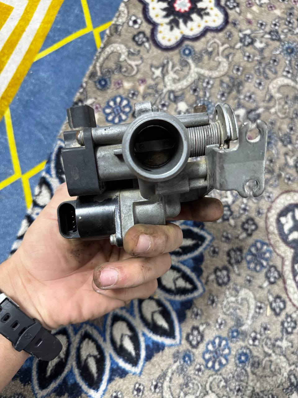 السلام عليكم عندي ذني الغراض مال دراجات سكنس دشبول مال سكنز نثية وعندي السواد مالتة شغال الدشبول وعدي هاذة الجويتر رياضي وعدي هاذة الفلاويين مال سكنز نوزل واستان صفح سبع الوان مال سكنس وهذني المجامع واحد مال سكنس كابريتر الرصاصي والأسود مال سكنس لد كوري وهاي قطرة دهن رياضية مال ماكس أصلية وعمبار مال سكنز بريك امامي بلادي وعقل مال سكنس كابريتر وعقل فيشتين ماعرف مال يا دراجة الصراحة ورولة او اذراع شسمونهة مال ماكس بلادية يرادلهة بوربرينات جدد وعدي دبلات خلفية مال سكنس لون اسود ابلاديات وعدي شاصي مال سكنس نثية هوة والماشة والستيرن وعدي سواد أرضية او دوسة وجكمجة سواد موجود وعدي ماصدة كاملة يرادلهة قاعدة مال كلوب وكلوب بلادية جديدة قيمو واخذو


**إذا كنت صاحب هذا الإعلان وتريد حذفه لأي سبب، رجاءا أرسل رسالة إلى الدعم الفني**