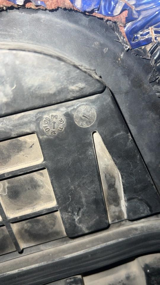 دراجة اكزز للبيع
موديل ٢٠٠٩

نوزل 

اوراق اصولية مدفوع كمرك 

مستحقة الترقيم 

السعر مليون وربع وبيهه مجال 

العنوان الكاظمية انطيك بيهه ضمان سنتين 
***********
