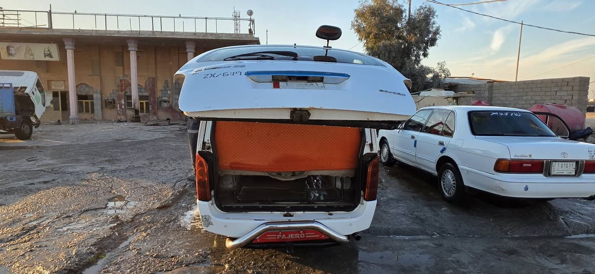 سلام عليكم سياره حلوه مرتبه متاكمله من كلشي اصولي باسمي تحويل موجود ثاني يوم  مصفره من غرامات  معمله رقم جديد موحودة بس ستلام   شوفت عينك عنوان بصره القرنه  
سعر  (  ٦٧ )   شراي  
***********
